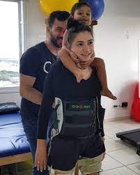 Esta é a terceira rodada das audições às cegas e trouxe vozes talentosas para a apresentação. Lais Souza Compartilha Video Mexendo Os Ombros Jetss