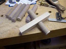Threading Small Vise Screws Popular Woodworking Magazine Woodworking Wood Tools Woodworking Workbench