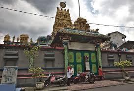 Apa yang bisa kita nikmati di sana? Kuil Shri Mariamman Wikipedia Bahasa Indonesia Ensiklopedia Bebas