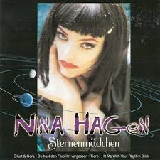 Sie wollte in der ddr ursprünglich schauspielerin werden, doch wurde ihr antrag von der schauspielschule ohne begründung abgelehnt. Nina Hagen Du Hast Den Farbfilm Vergessen Lyrics Genius Lyrics
