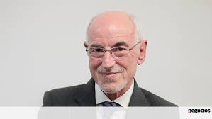 6 proença foi testemunha de defesa do pai, o que facilitou o processo. Daniel Proenca De Carvalho E O 48 Âº Mais Poderoso De 2019 Poderosos 2019 Jornal De Negocios