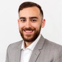 900+ "Slack" profiles