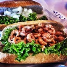 Lecker Krabbenbrotchen Aus Busum Krabbenbrotchen Fischgerichte Essen