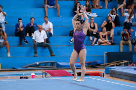 A ginasta não chegou a conquistar o sonhado ouro olímpico, e dificilmente chegará perto do pódio da competição de casais da record. Unimar Sediou As Competicoes De Ginastica Artistica Que Contou Com A Presenca Dos Medalhistas Arthur Zanetti E Daniele Hypolito Unimar Blog