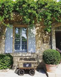 545 Otmetok Nravitsya 10 Kommentariev Hotel Crillon Le Brave Hotelcrillonlebrave V Instagram Les Details Du Crillon Une In 2020 Provence Luxury Hotel Hotel