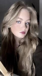 Charmaine Calhoun's Instagram, Twitter & Facebook