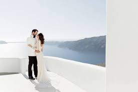 Greek Island Wedding Planners Stellaandmoscha Santorini Wedding Of Subtle Elegance Wedding Goals Wedding Port Santorini Wedding Island Weddings Santorini