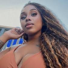 Monay Brown (@504_ClassyRed)