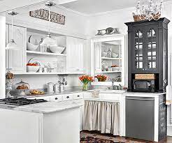 Crown molding can either bond with the ceiling or allow for space above the cabinet. 10 Stylish Ideas For Decorating Above Kitchen Cabinets