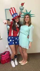 Diy Uncle Sam And Statue Of Liberty Halloween Costume Unclesam Statueofliberty Patriotic Costumes Usa Costume Diy Costumes