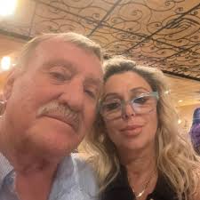 Is it cheaper to book excursions before or after arrival in the Bahamas?