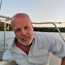 We hauled Delos out at @redlandcitymarina for a little TLC ✨ Pretty awesome  having her right next to Delos 2.0 — past and future side by side. ⚓️  #SVDelos #Delos2_0 #BoatLife