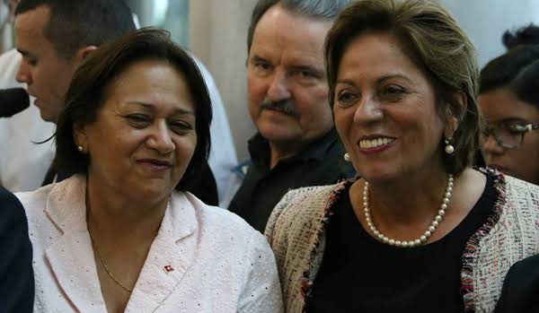 Resultado de imagem para FATIMA BEzerra E ROSALBA CIARLINI FOTOS"