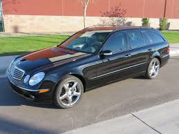 Produzione dal 2002 al 2009: 2006 Mercedes Benz E500 Touring Wagon Canyon State Classics