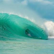 Today ann's cottage is a recognised household name across cornwall, as well as being one of the largest retailers of surf wear and accessories in europe. Surf Cornwall England Is Why The Kids Love It They Come From Australia To Surf In Cornwall Meereswellen Reisen Wellen