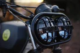 Headlight Guard Single Headlight Only Bars Not So Thick Lighten It Up But Add More Cross Sections Bmw Custom Bikes Bike Exif