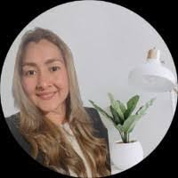 Adria Suarez's Instagram, Twitter & Facebook