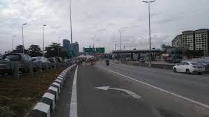 Para petugas taman nasional yang menemukan bangkai anak gajah tersebut mengatakan, bahwa insiden semacam itu jarang terjadi. Blog Jalan Raya Malaysia Malaysian Highway Blog Duke 2 E33 Hubungan Tun Razak Bahagian 2 Laluan Arah Selatan Kini Dibuka Tun Razak Link Part 2 Southbound Section Now Open
