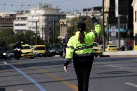 Σε ισχύ τέθηκαν τα νέα, αυστηρότερα μέτρα απαγόρευσης της κυκλοφορίας, με χρονική διάρκεια εφαρμογής από το βράδυ του μεγάλου σαββάτου μέχρι και την δευτέρα του πάσχα. Apagoreysh Kykloforias Korwnoios Nea Metra Ews Th Deytera Toy Pasxa Pagenews Gr