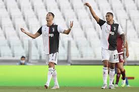 Bu sonucun ardından üst üste 2. Ronaldo Scores From Free Kick As Juventus Beats Torino 4 1 Taiwan News 2020 07 05