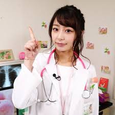 宇垣美里 tbs女子アナ 女医姿 宇垣美里 tbs 女子アナ かわいい 可愛い 綺麗 美人 女医 コスプレ 似合ってる 大人気 ナイスバディ 宇垣美里 女医 コスプレ