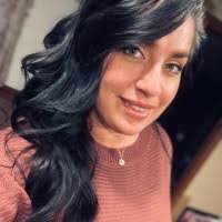 Sarah Bigelow's Instagram, Twitter & Facebook