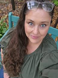 Disgusting behavior. Horrible mother. Horrible miserable person.