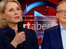 Seit zehn jahren moderiert sie die nachrichten im zdf. Hart Aber Fair Moderator Frank Plasberg Ard Kehrt Nach Karnkheit Zuruck Datum Steht Fest Politik