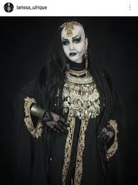 When it comes to fashion, what sets the victorian goth apart is its dark origins. If You Like The Color Black Does That Mean You Re Goth Quora