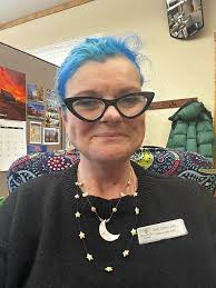 I got my new Earrings. Afterwards I posted it