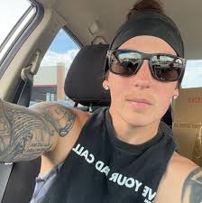 Mallory Swogger (@mallory.swogger)