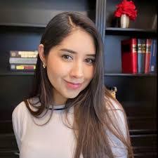 Ofelia Barron's Instagram, Twitter & Facebook