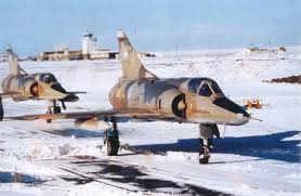 Pero su fallecimiento fue un par de años después. Mirage 5 En La Nieve Fuerza Aerea Argentina Coleccion Juan Carlos Cicalesi Aviones De Combate Fuerza Aerea Aviones