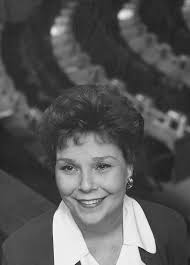 Intern Guest Post: Daring Dreamers