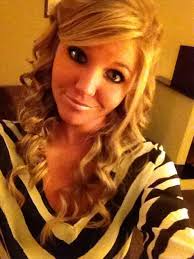 Ashley Ennis (@aennis2010)