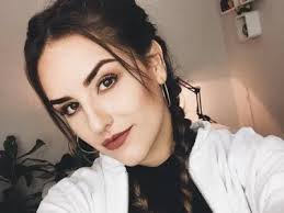 VOCÊ CONHECE KEFERA BUCHMANN?