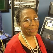 Elnora Fortson (@PraisePoetree)