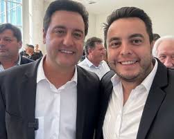 Palmital e Boa Ventura recebem veículos