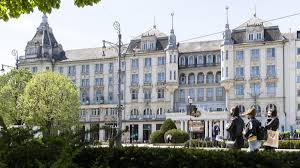 Check spelling or type a new query. Megvan A Debreceni Aranybika Szallo Uj Lakoja Infostart Hu