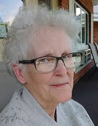 Lorraine Ayers's Instagram, Twitter & Facebook