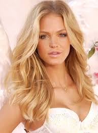 Victoria Secret Model Blonde Hair Victoria S Secret Angels Star In New Fragrance Shoot Marie C Victoria Secret Hair Victorias Secret Model Hair Hair Beauty