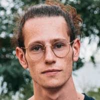 40+ profils pour “Bornstein”