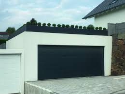 Vergleichen sie die verschiedenen garagenarten miteinander, um die beste für ihre bedürfnisse zu finden. Fertiggaragen Nach Mass Systembau Garage Von Rekers