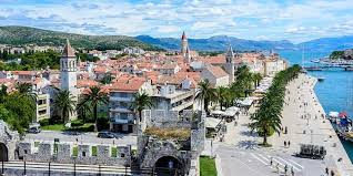 Choose from more than 6,000 properties, ideal house rentals for families. Trogir Croatia
