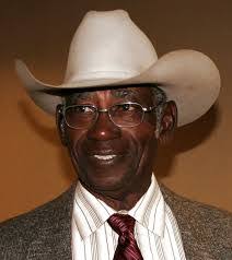 Alex Dees's Instagram, Twitter & Facebook