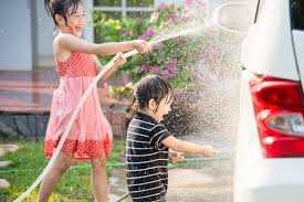 Whether you prefer land or sea, mountains or valleys, check out this list of 14 things to do outside by yourself in any setting. 100 Things To Do Outside This Summer At Home Indy S Child Magazine
