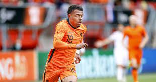 Getty 6 arsenal sold malen to psv in 2017 after just two years at the club's academy credit: Watch Liverpool Target Donyell Malen Creates Wijnaldum Goal With Deft Flick Planet Football