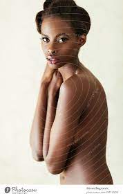 Junge afrikanische Frau - ein lizenzfreies Stock Foto von Photocase