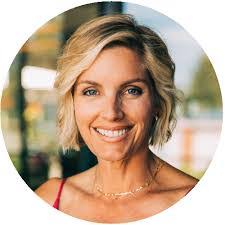 Dawn Eason's Instagram, Twitter & Facebook