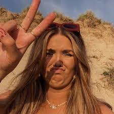 Connie Downing's Instagram, Twitter & Facebook